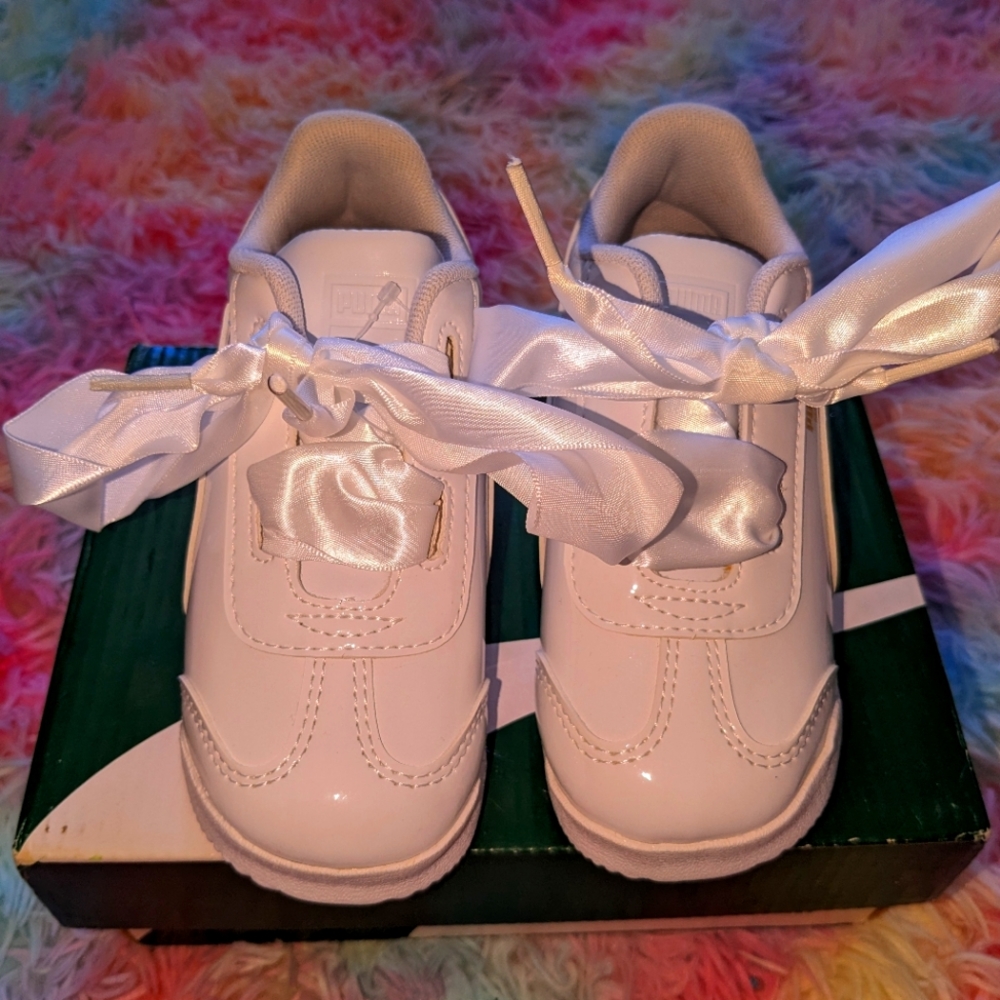 Puma girl sneakers